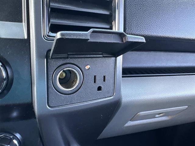 Used 2019 Ford F150 XLT w/ Equipment Group 302A Luxury AWD/4WD image 45