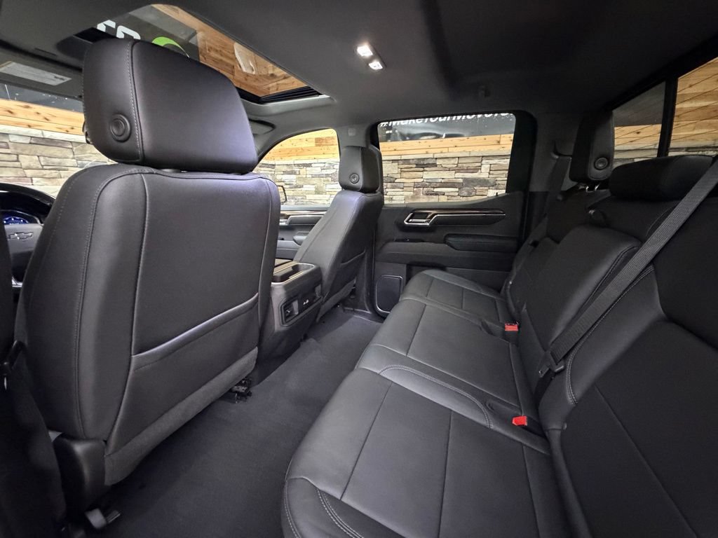 Used 2023 Chevrolet Silverado 1500 RST w/ Convenience Package II AWD/4WD image 20
