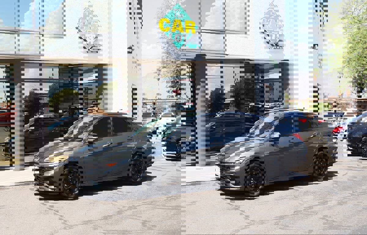 Used 2024 Hyundai Elantra SE image 7