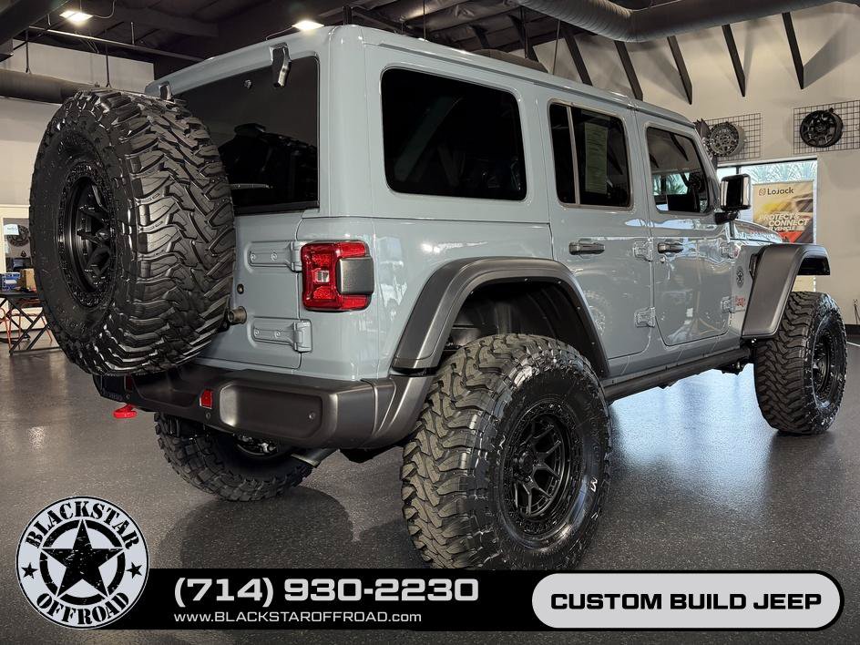 Used 2025 Jeep Wrangler Unlimited Rubicon w/ Safety Group AWD/4WD image 15