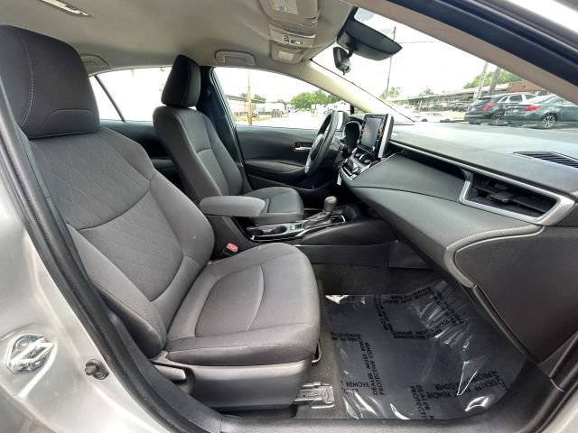Used 2020 Toyota Corolla LE FWD image 15