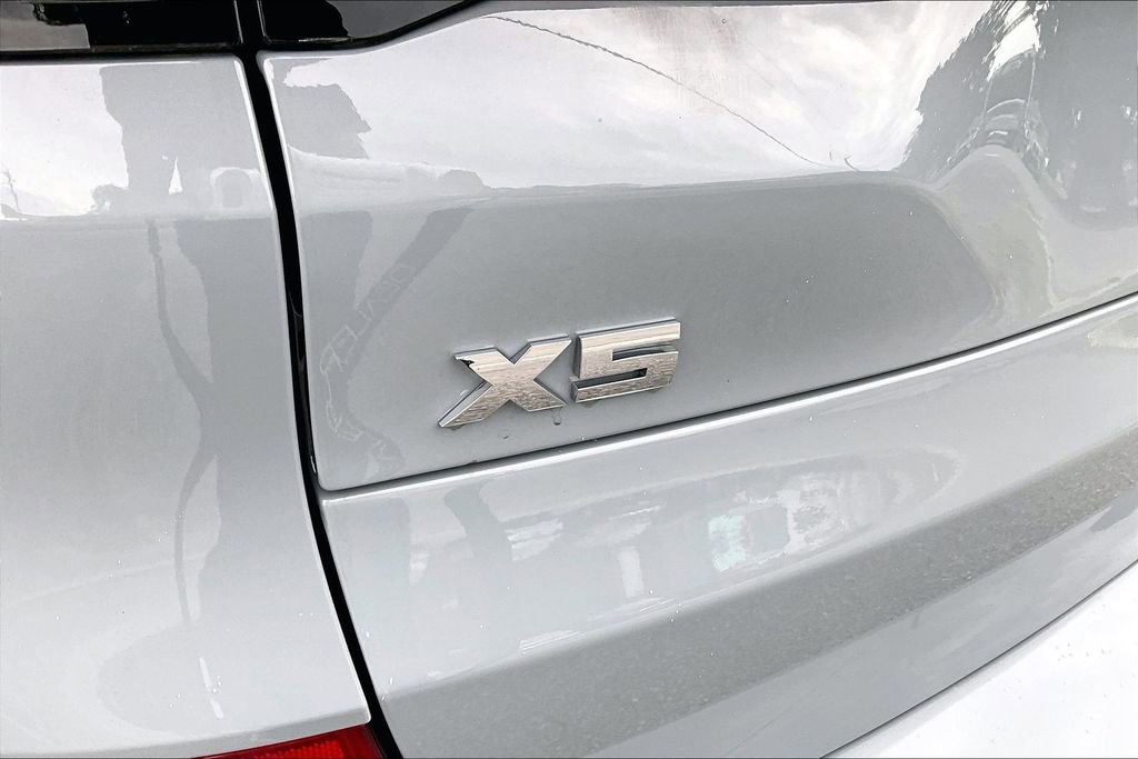 New 2026 BMW X5 M60i AWD/4WD image 15