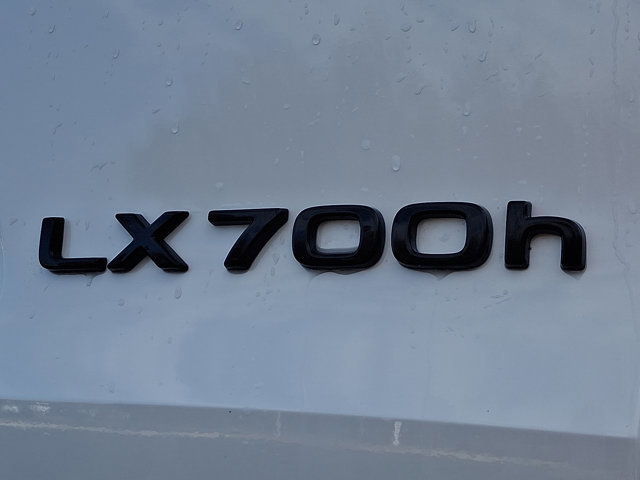 New 2025 Lexus LX 700h F Sport image 16