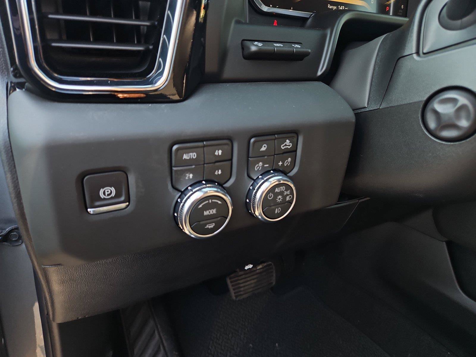 New 2026 GMC Sierra 1500 Denali w/ Technology Package AWD/4WD image 19