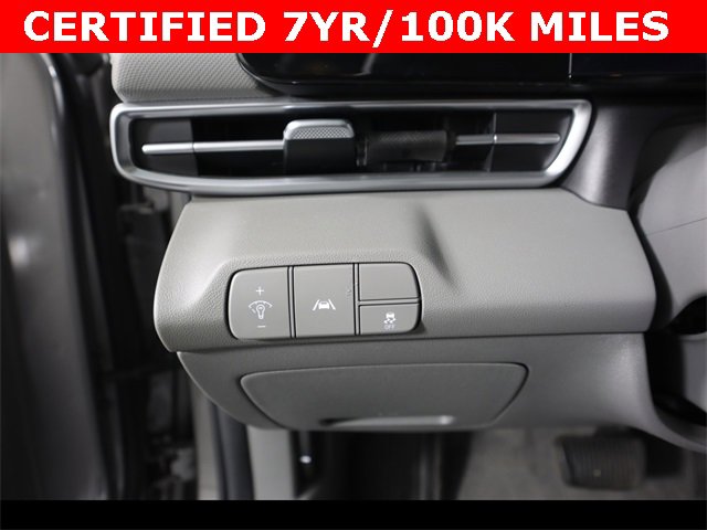 Used 2023 Hyundai Elantra SEL w/ Convenience Package image 23