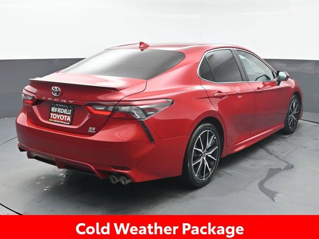 Used 2023 Toyota Camry SE w/ Cold Weather Package image 7
