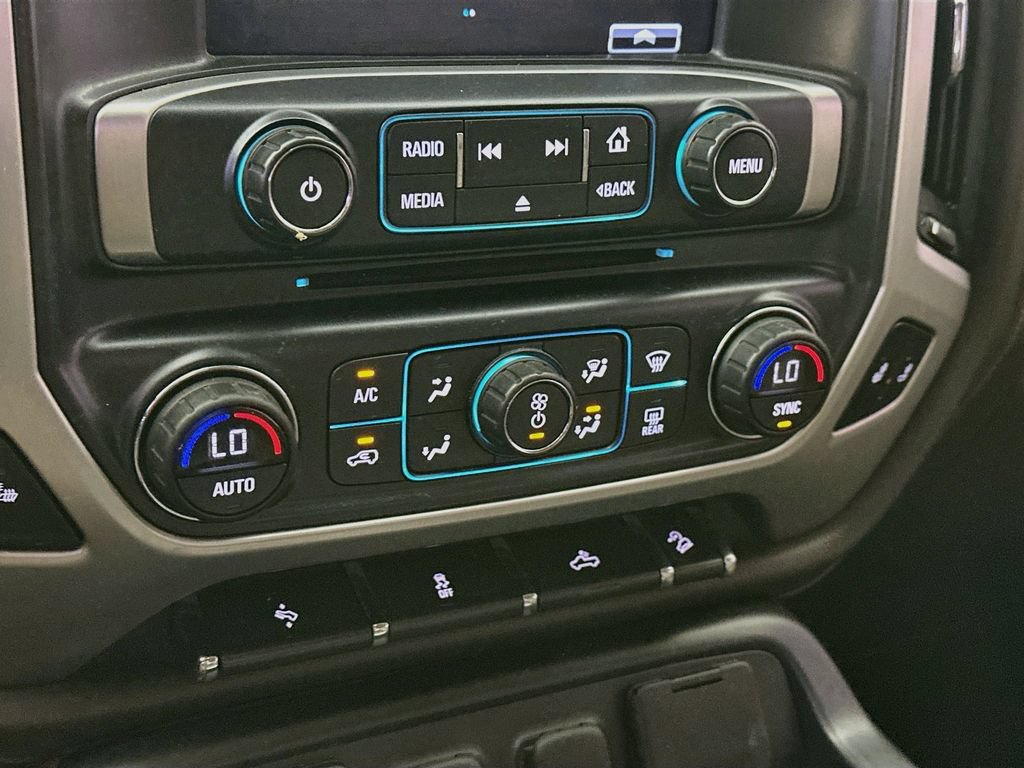 Used 2017 GMC Sierra 1500 SLT w/ SLT Premium Package AWD/4WD image 18