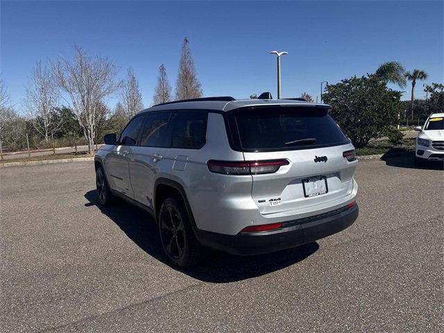 Used 2022 Jeep Grand Cherokee L Altitude image 6
