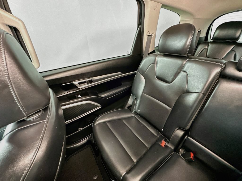 Used 2022 Kia Telluride LX AWD/4WD image 12