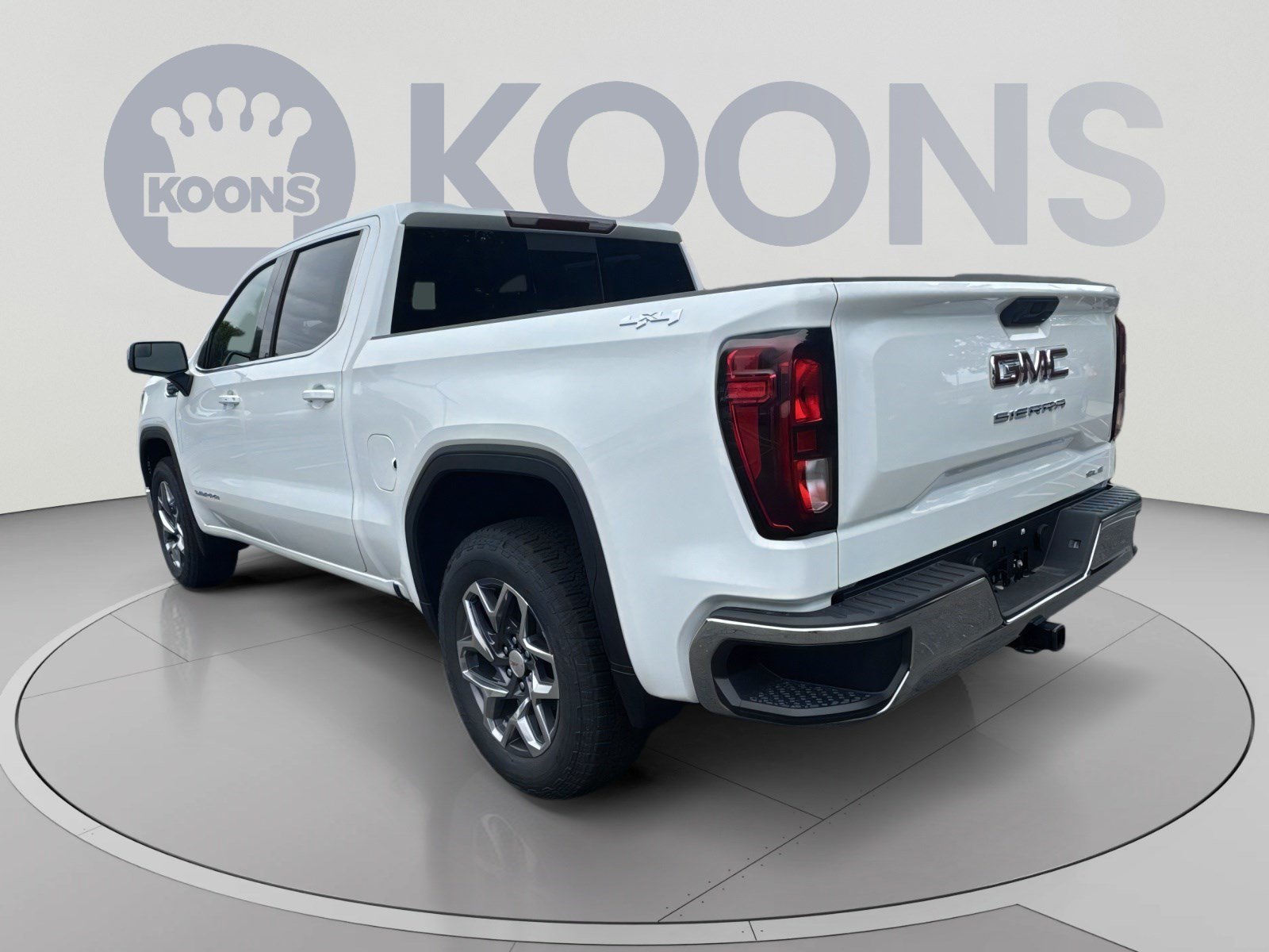 New 2026 GMC Sierra 1500 SLE w/ Preferred Package AWD/4WD image 4