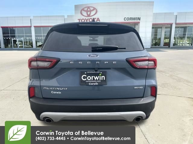 Used 2023 Ford Escape Platinum image 4