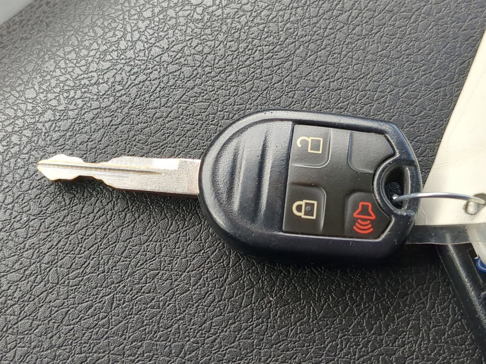 Used 2014 Ford F150 Raptor image 32