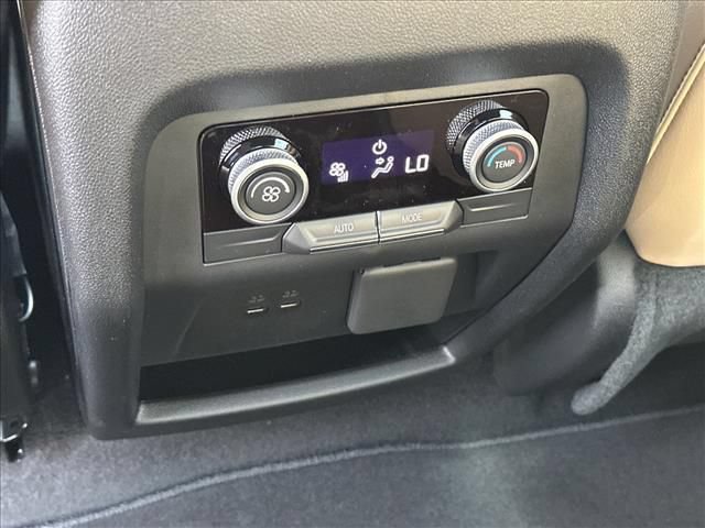 New 2026 Buick Enclave Preferred w/ Power Package FWD image 21
