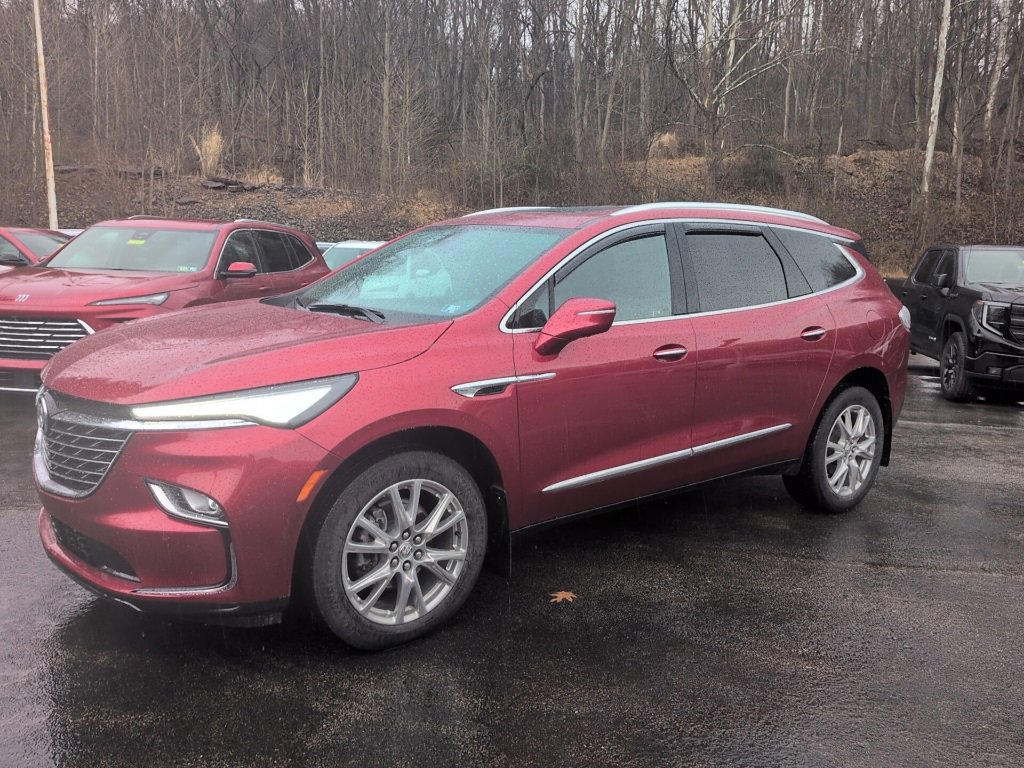 Used 2024 Buick Enclave Essence w/ Experience Buick Package image 8