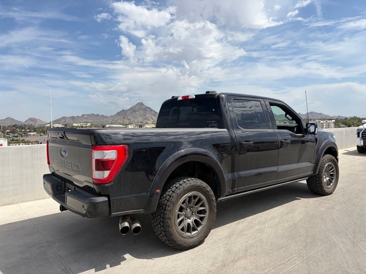 Used 2022 Ford F150 Lariat w/ Equipment Group 502A High AWD/4WD image 2