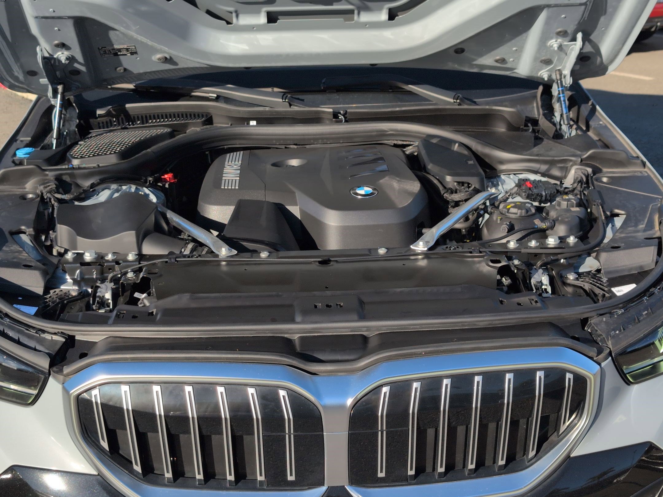 Used 2024 BMW 530i w/ M Sport Package image 34