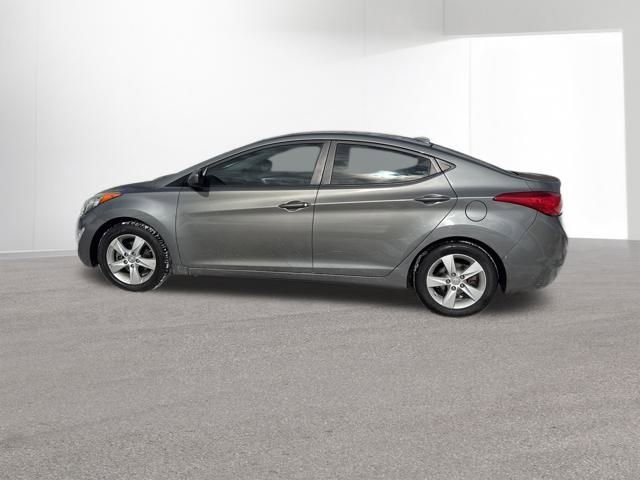 Used 2013 Hyundai Elantra GLS w/ Preferred Pkg image 2