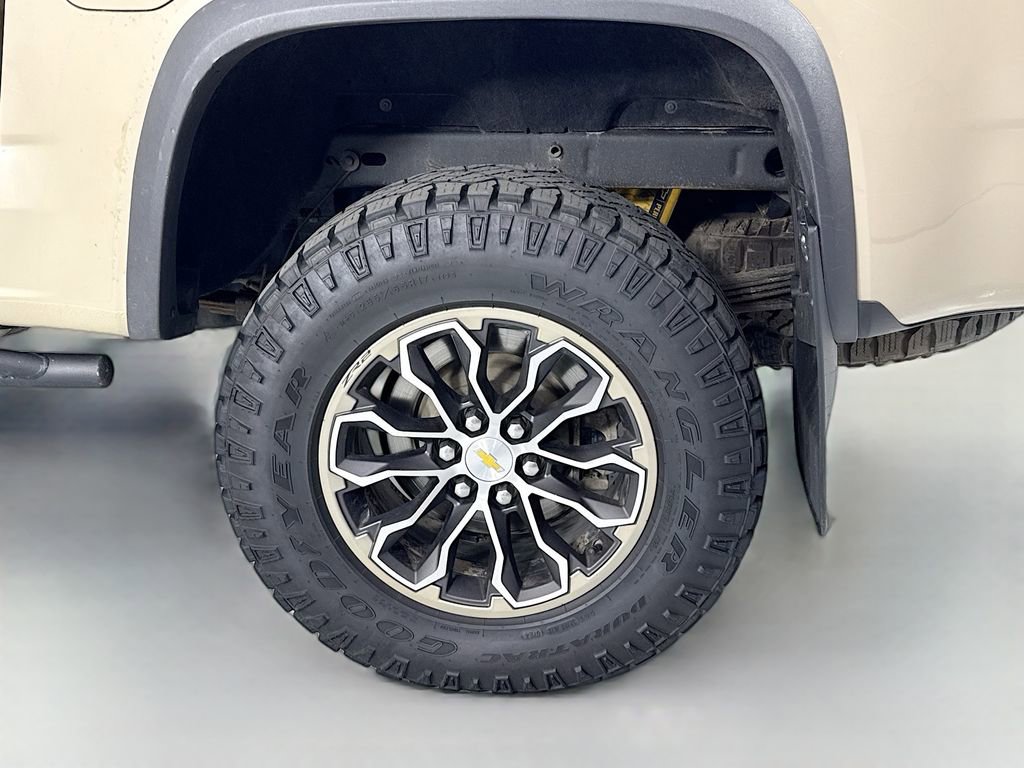 Used 2022 Chevrolet Colorado ZR2 image 31