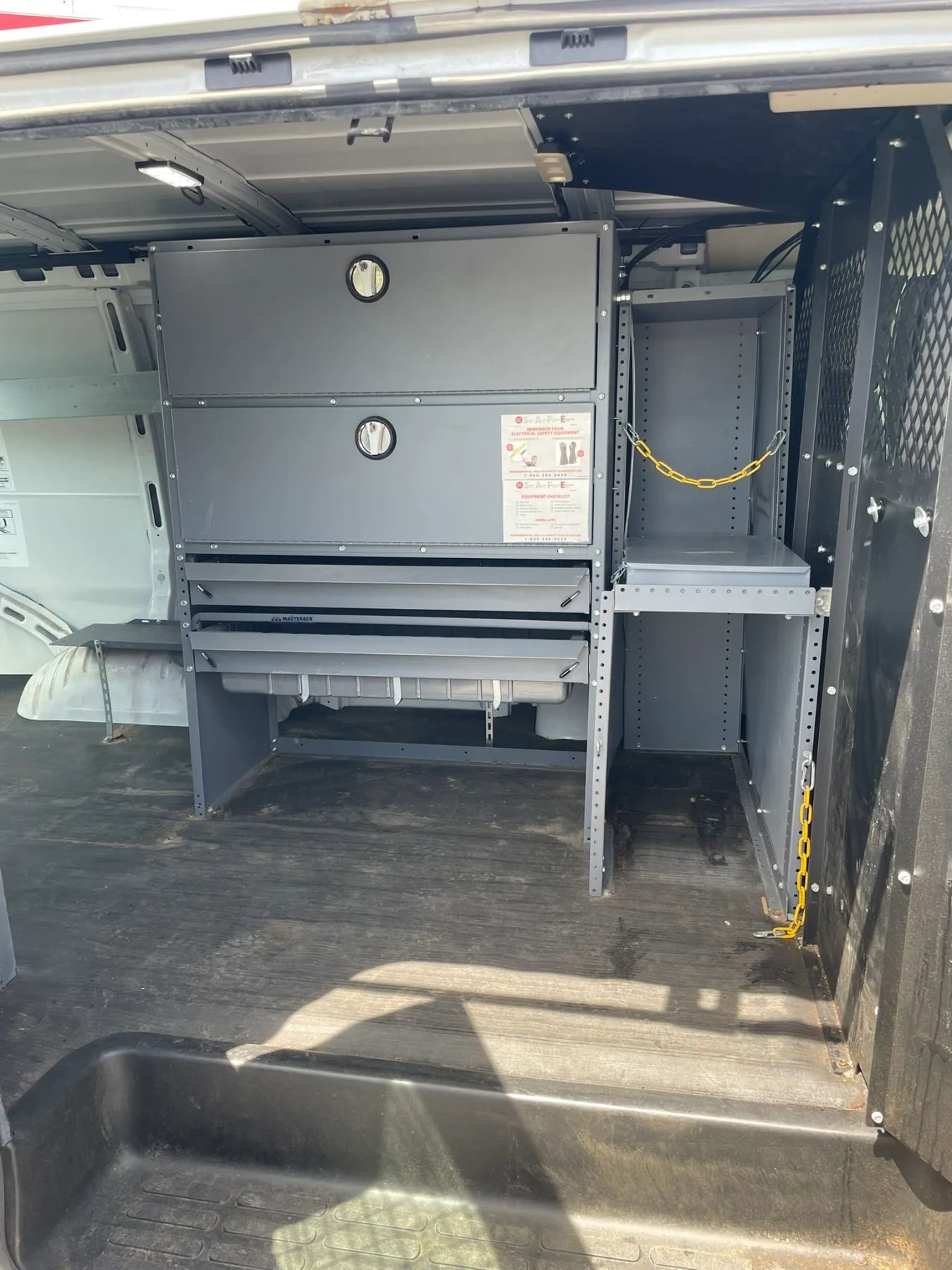Used 2019 Chevrolet Express 2500 w/ Driver Convenience Package RWD image 14