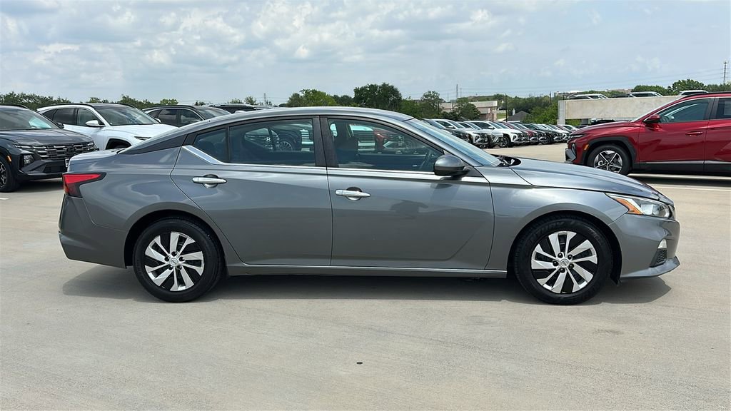 Used 2020 Nissan Altima 2.5 S FWD image 13