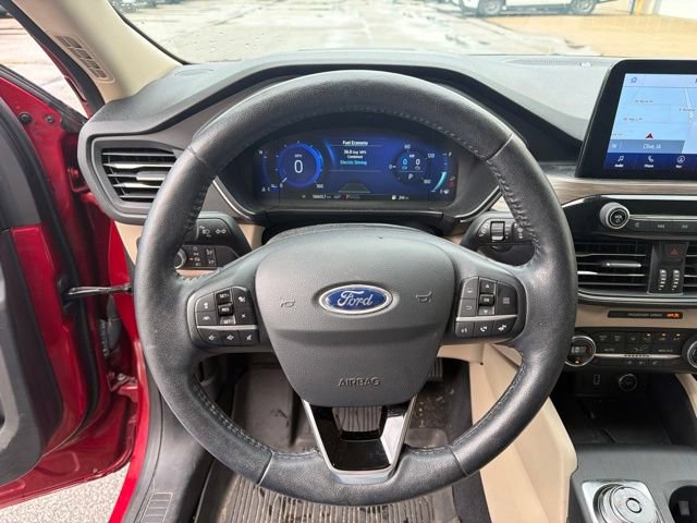 Used 2020 Ford Escape Titanium w/ Titanium Premium Package 2.0 AWD/4WD image 25