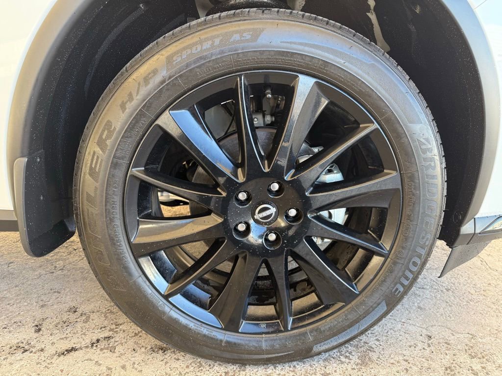 Used 2024 Nissan Murano SV w/ SV Midnight Edition Package image 10