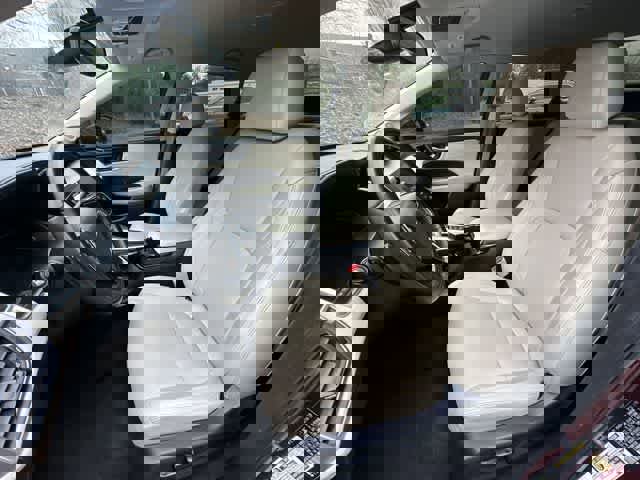 Used 2020 Honda Clarity Touring image 17