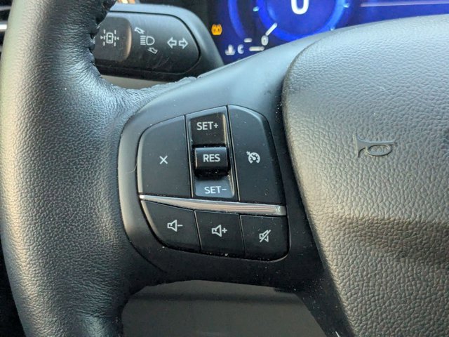 Used 2020 Ford Escape SE Sport image 4