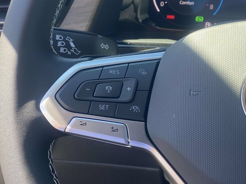 New 2026 Volkswagen Atlas SE FWD image 20