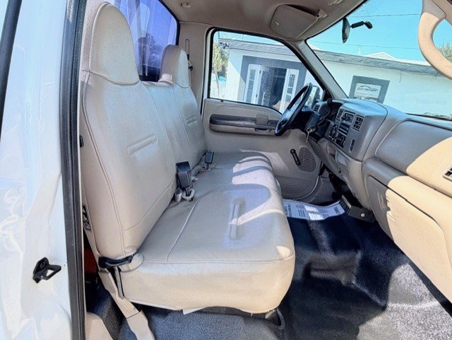 Used 2001 Ford F550 2WD Regular Cab Super Duty image 20