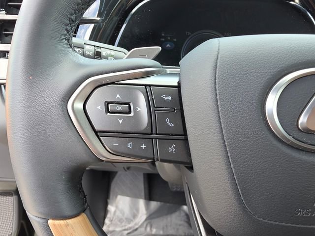 Used 2024 Lexus RX 350h w/ Accessory Package (Z1) image 28