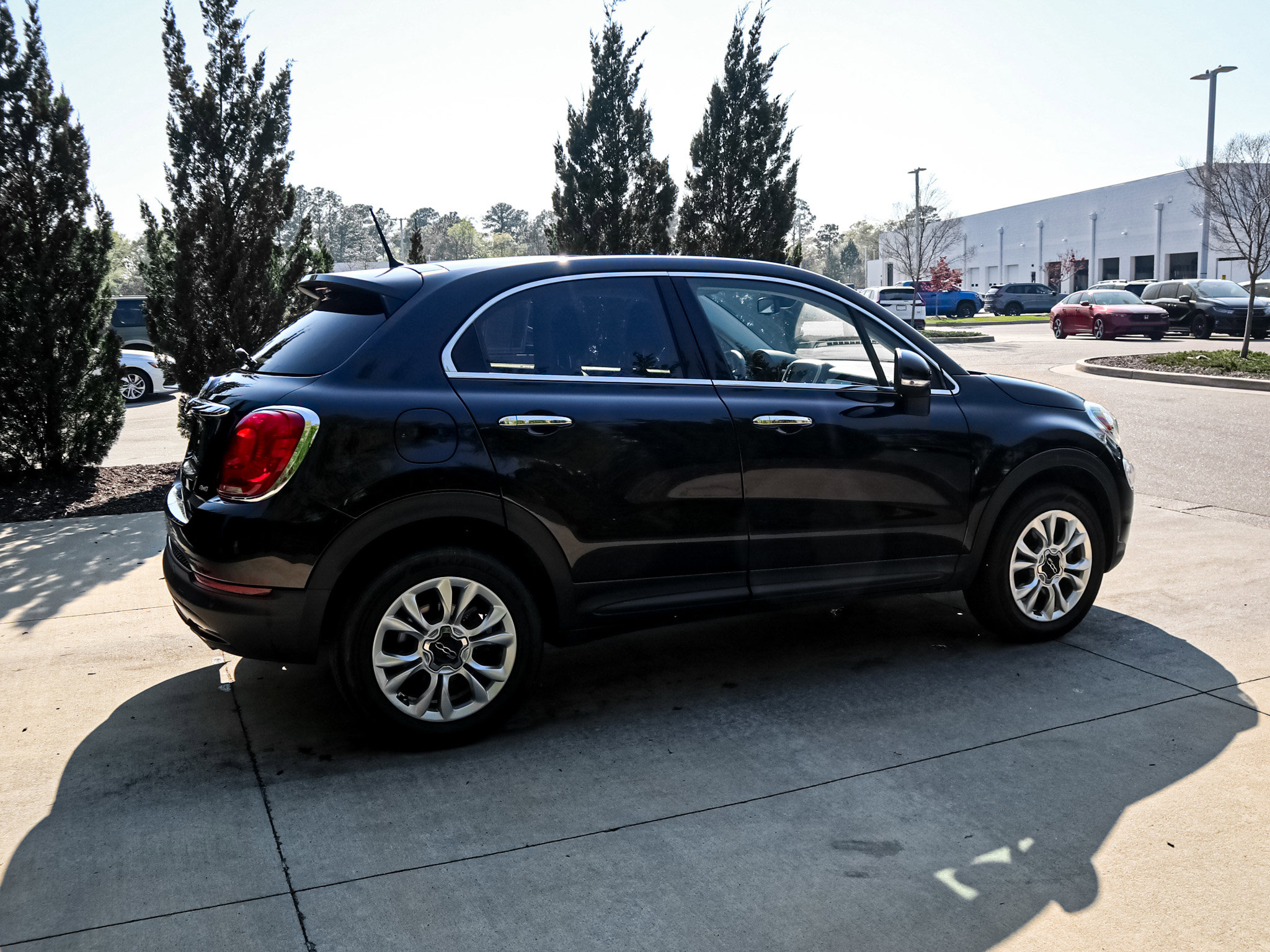 Used 2016 FIAT 500X Lounge image 11