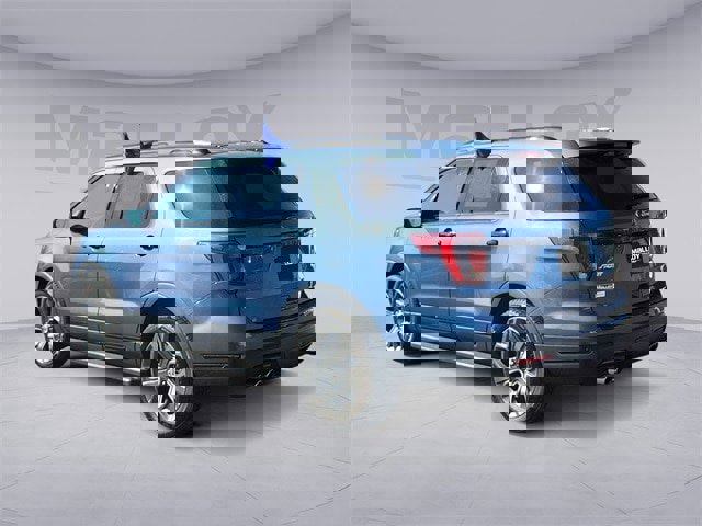 Certified 2018 Ford Explorer Sport w/ Equipment Group 401A image 3