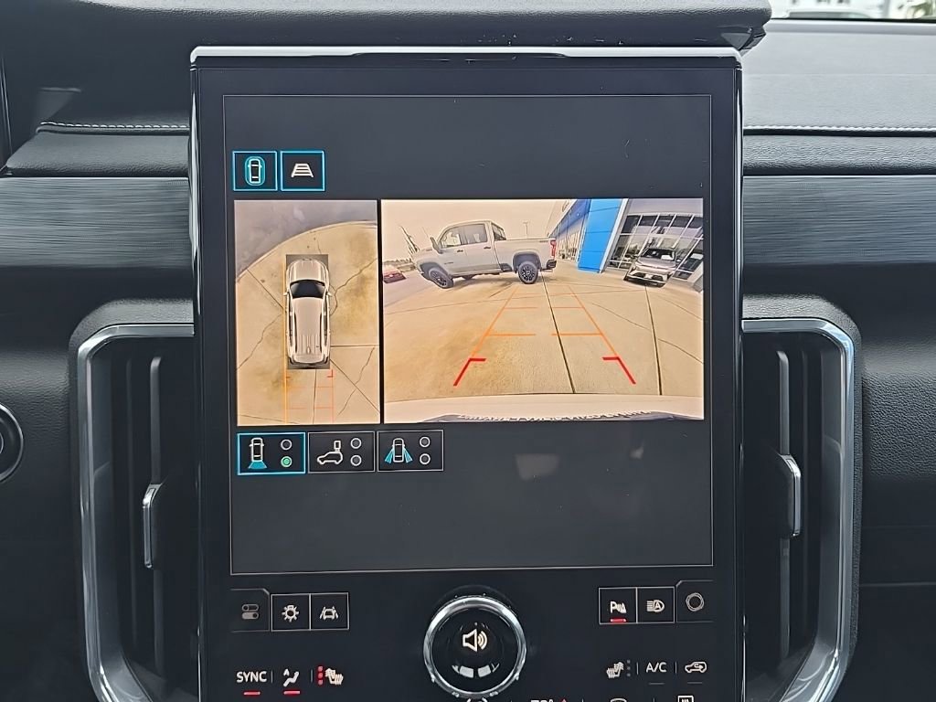 Used 2024 GMC Acadia Elevation image 15