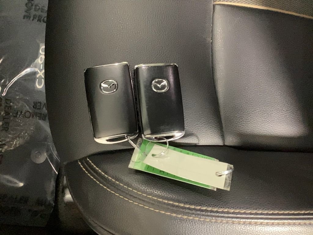 Used 2024 MAZDA CX-90 3.3 Turbo w/ Select Package image 35