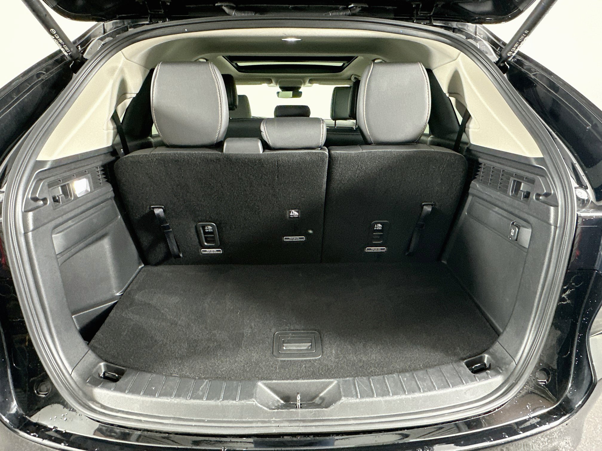 Used 2026 MAZDA CX-90 3.3 Turbo w/ Premium Sport Pkg AWD/4WD image 32