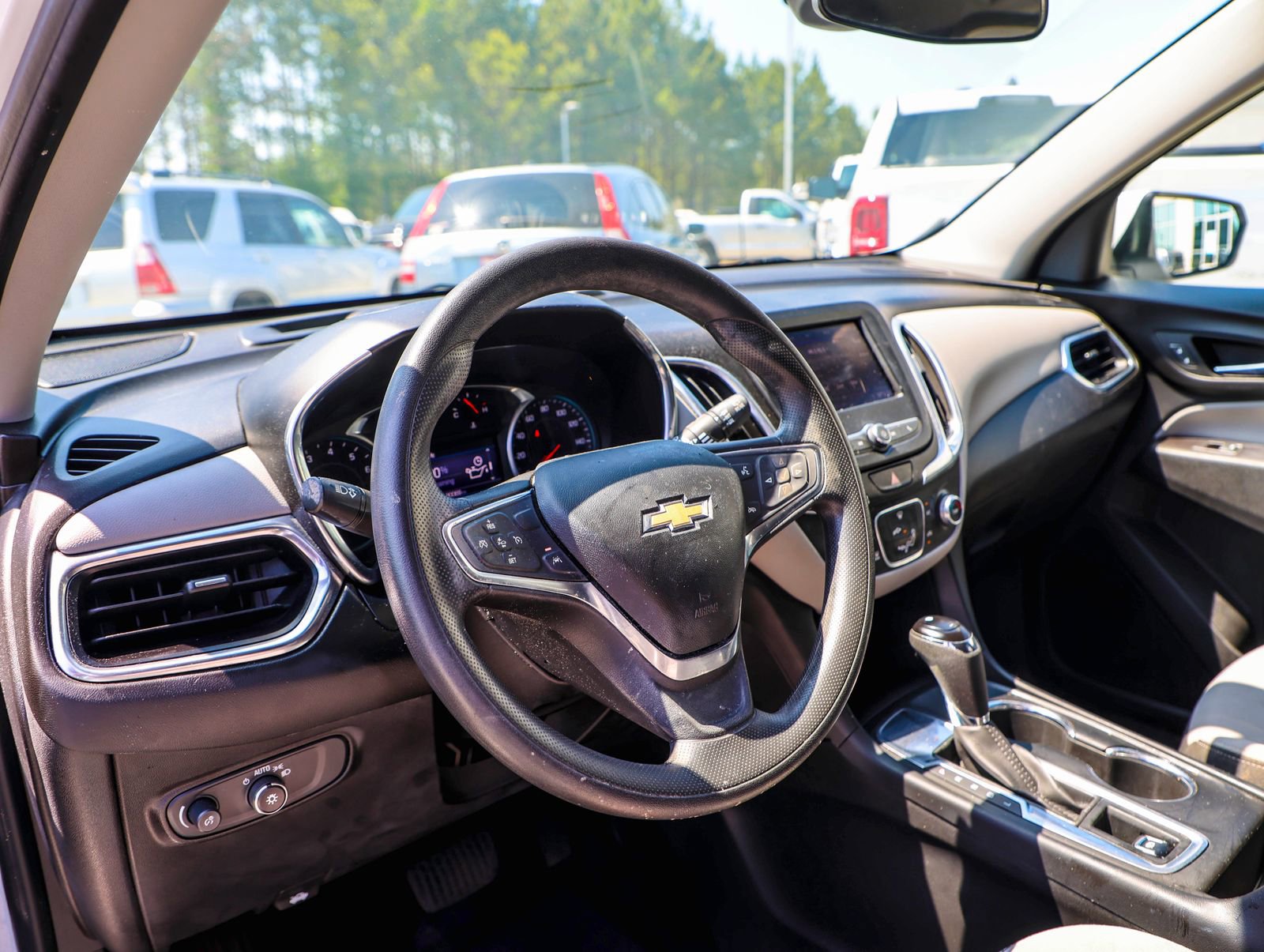 Used 2021 Chevrolet Equinox LT FWD image 14