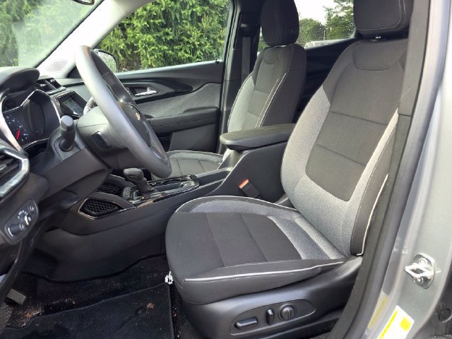 Used 2023 Chevrolet TrailBlazer LT w/ Convenience Package AWD/4WD image 7