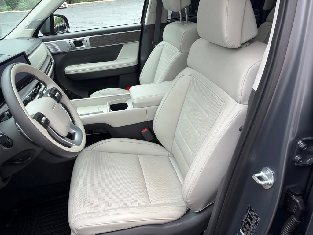 Used 2025 Hyundai Santa Fe Calligraphy AWD/4WD image 51