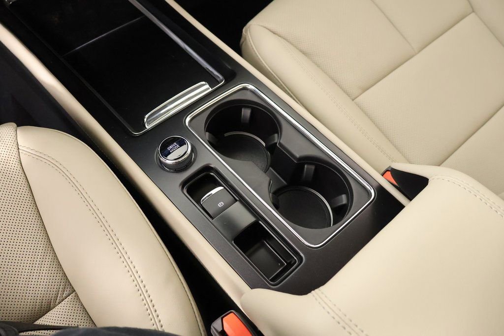 New 2026 Lincoln Corsair Grand Touring AWD/4WD image 8