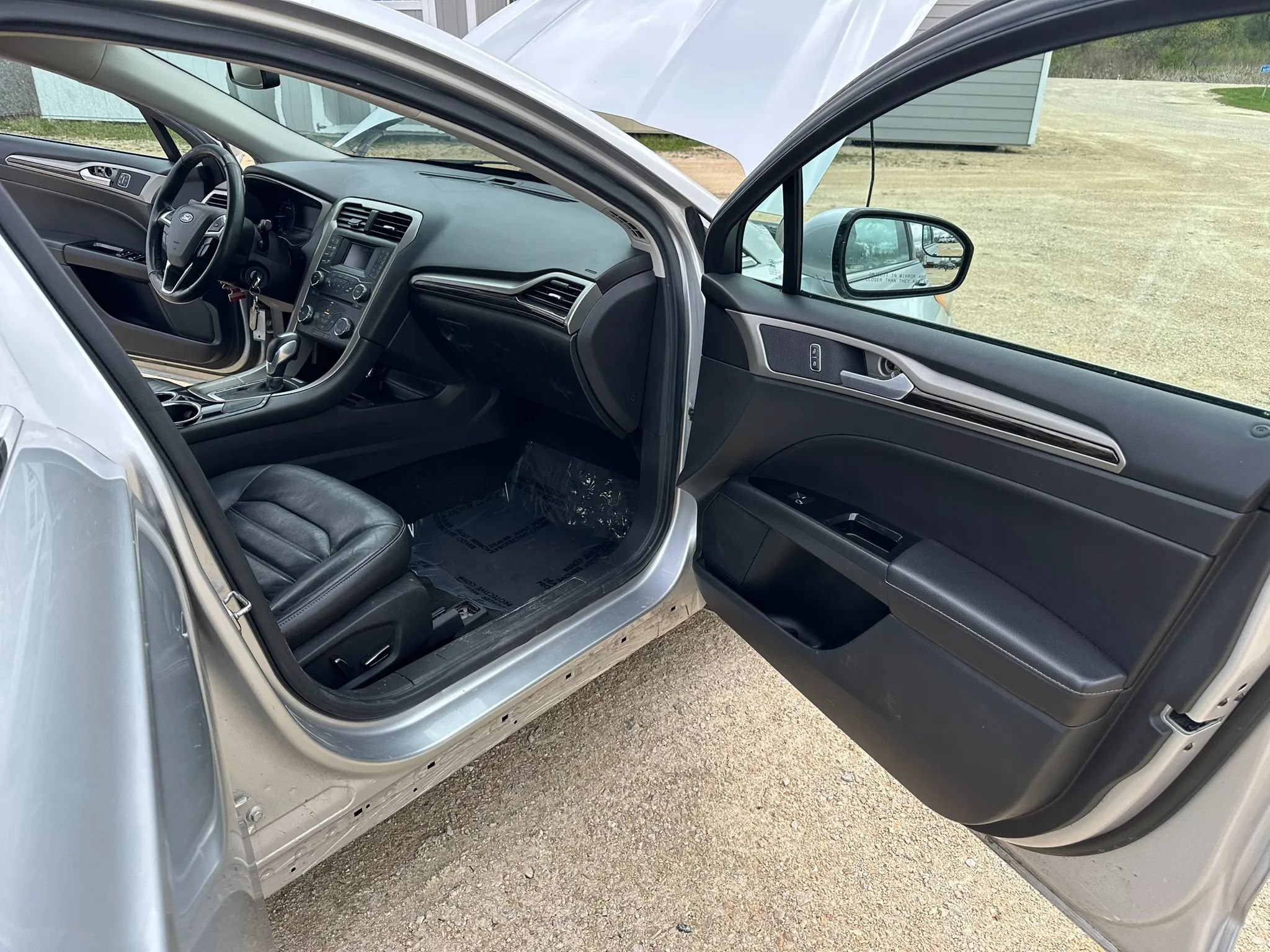 Used 2013 Ford Fusion SE FWD image 11
