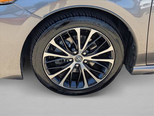 Certified 2020 Toyota Camry SE FWD image 22