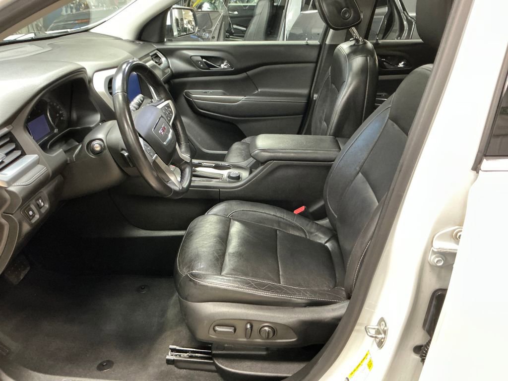 Used 2018 GMC Acadia SLT AWD/4WD image 14