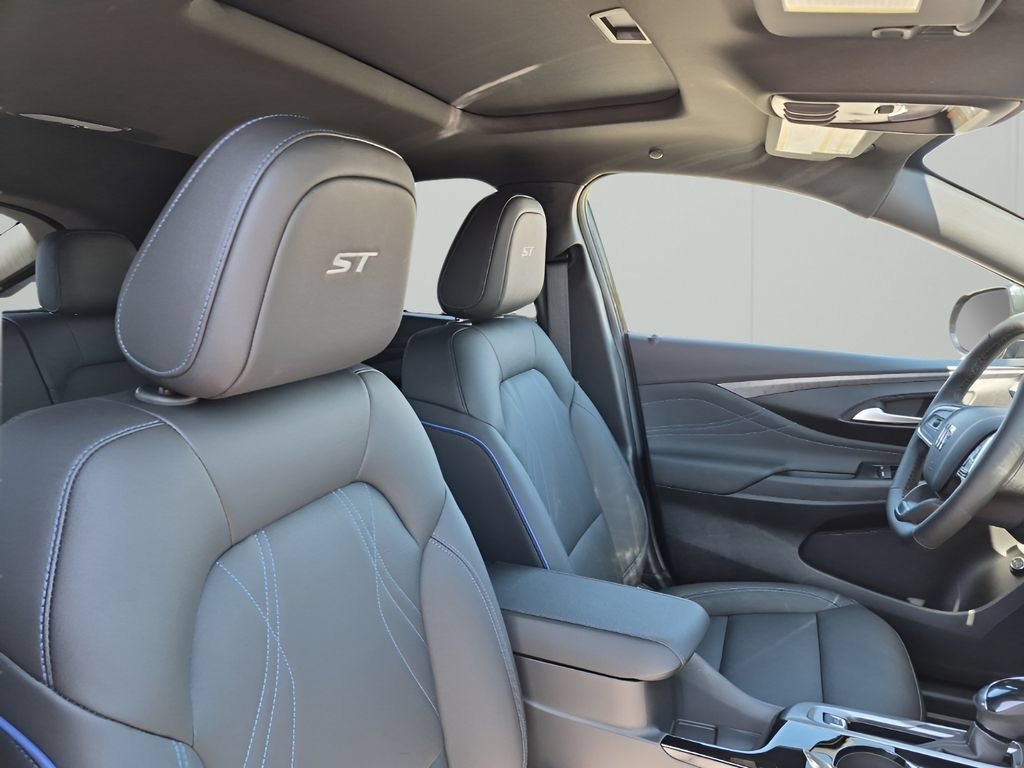 New 2026 Buick Envista Sport Touring w/ Convenience I Package FWD image 17