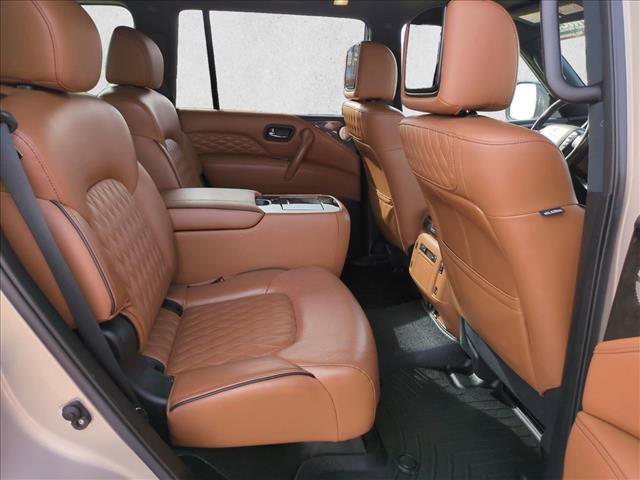 Used 2022 INFINITI QX80 Sensory image 23