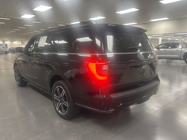 Used 2021 Ford Expedition Max Limited image 5