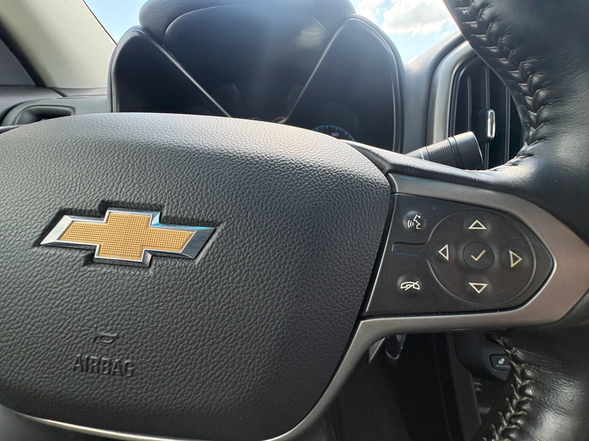 Used 2020 Chevrolet Colorado Z71 RWD image 27