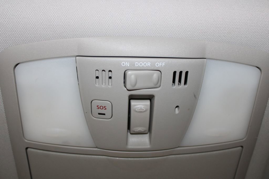 Used 2018 Nissan Armada Platinum w/ Captain Seat Package image 57