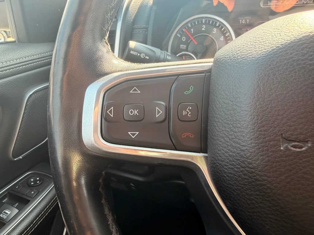 Used 2019 RAM 1500 Laramie AWD/4WD image 38