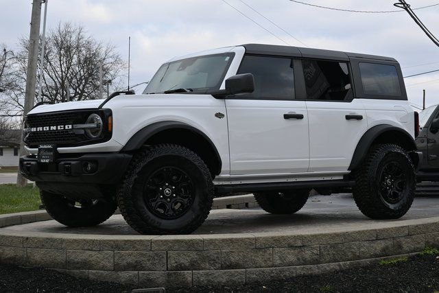 Used 2023 Ford Bronco Wildtrak image 1